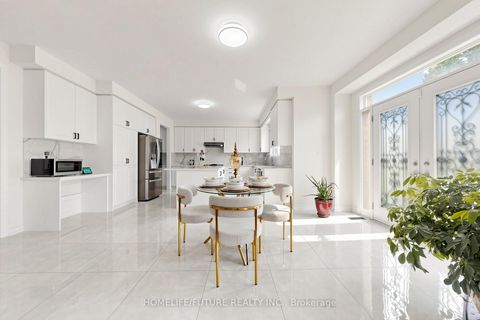 Photo 14 at 253 Danny Wheeler Boulevard, Keswick North, Georgina
