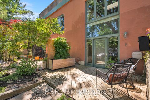 Photo 38 at 8 - 20 Brockton Avenue, Little Portugal, Toronto