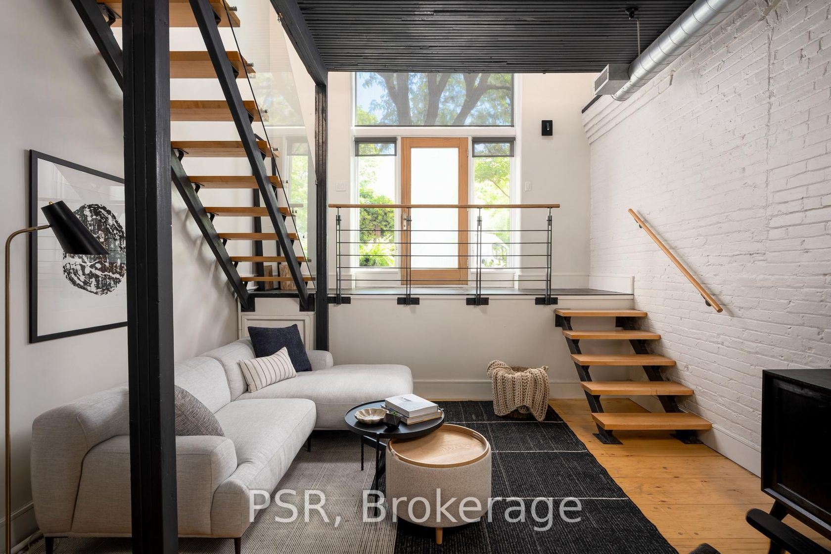 8 - 20 Brockton Avenue, Little Portugal, Toronto photo 0