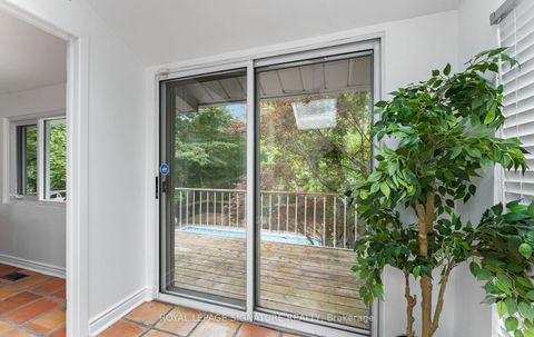 Photo 15 at 279 Birkdale Road, Bendale, Toronto