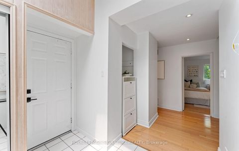 Photo 18 at 279 Birkdale Road, Bendale, Toronto