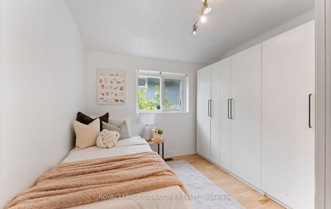 Photo 19 at 279 Birkdale Road, Bendale, Toronto