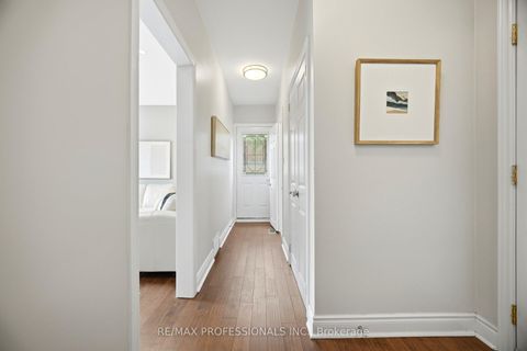 Photo 22 at 12 Thicket Road, Markland Wood, Toronto