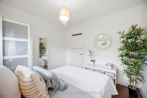 Photo 30 at 12 Thicket Road, Markland Wood, Toronto