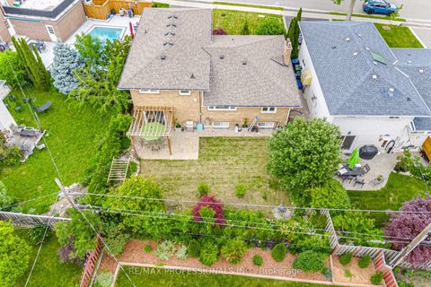 Photo 46 at 12 Thicket Road, Markland Wood, Toronto