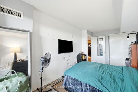 Photo 15 at 502 - 1040 The Queensway Avenue N, City Centre West, Toronto