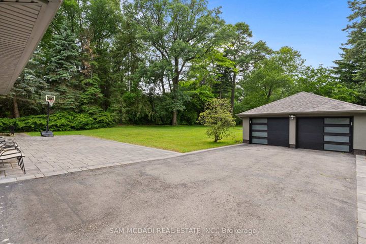 Photo 37 at 1481 Bunsden Avenue, Sheridan, Mississauga