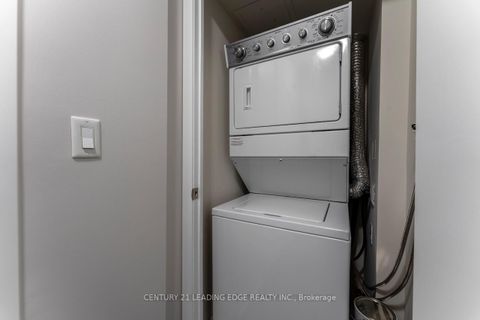 Photo 12 at 517 - 15 Bruyeres Mews, Niagara, Toronto