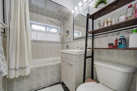Photo 19 at 18 Benhur Crescent, Woburn, Toronto