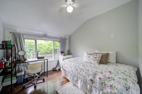 Photo 20 at 18 Benhur Crescent, Woburn, Toronto