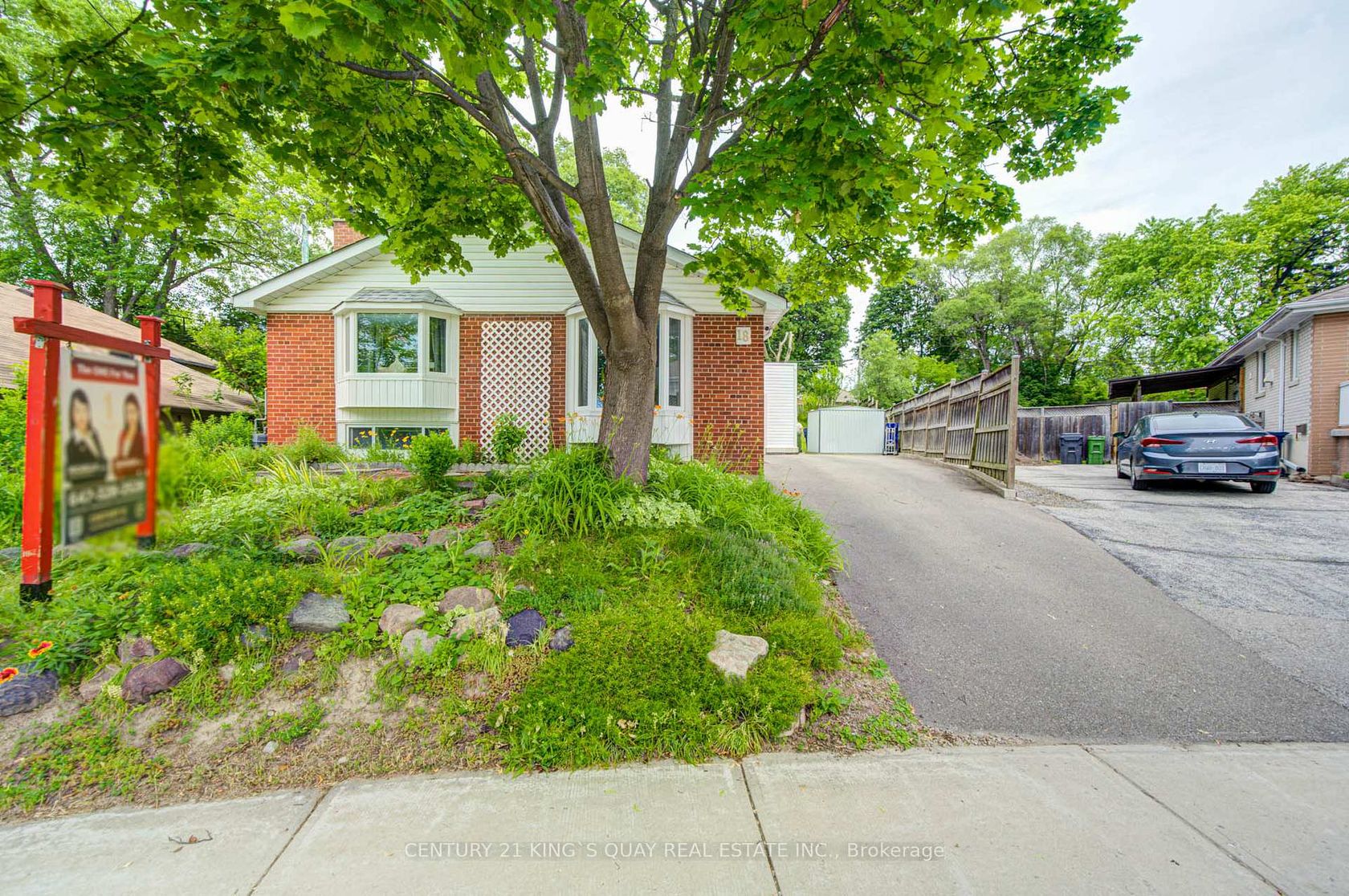 18 Benhur Crescent, Woburn, Toronto 