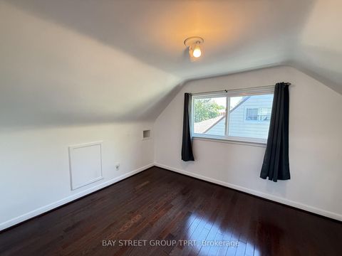 Photo 12 at 134 Clearbrooke Circle, Kipling, Toronto