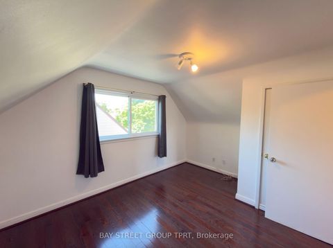 Photo 14 at 134 Clearbrooke Circle, Kipling, Toronto