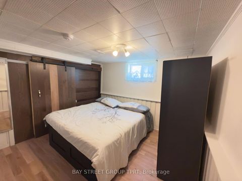 Photo 29 at 134 Clearbrooke Circle, Kipling, Toronto