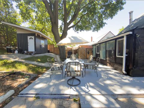 Photo 34 at 134 Clearbrooke Circle, Kipling, Toronto
