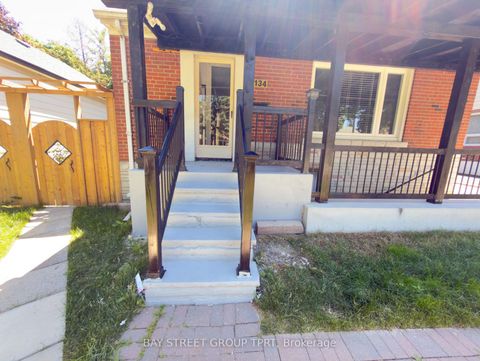 Photo 40 at 134 Clearbrooke Circle, Kipling, Toronto