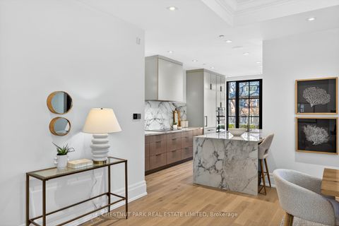 Photo 10 at 202 - 77 Clarendon Avenue, Casa Loma, Toronto