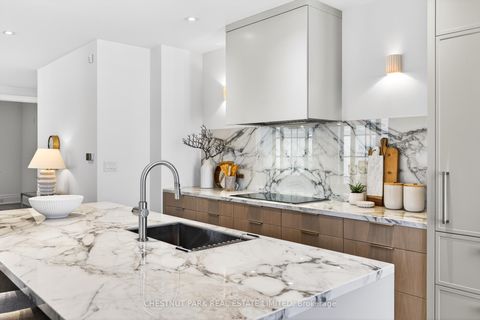 Photo 13 at 202 - 77 Clarendon Avenue, Casa Loma, Toronto