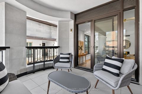 Photo 16 at 202 - 77 Clarendon Avenue, Casa Loma, Toronto