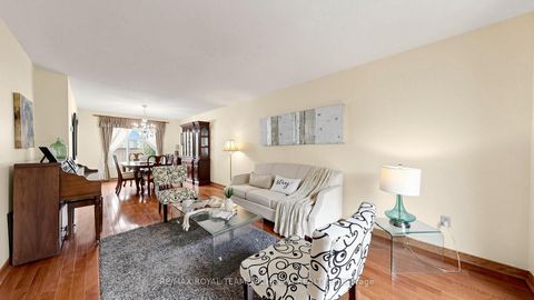 Photo 2 at 29 Muirbank Boulevard, Highland Creek, Toronto