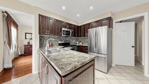 Photo 14 at 29 Muirbank Boulevard, Highland Creek, Toronto