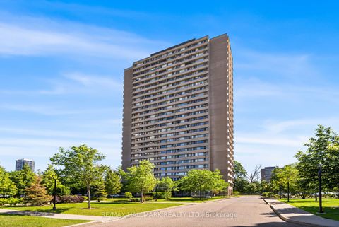 Photo 1 at 304 - 725 Don Mills Road, Flemingdon Park, Toronto