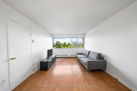 Photo 6 at 304 - 725 Don Mills Road, Flemingdon Park, Toronto