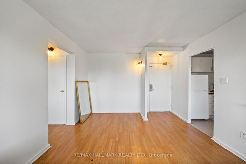 Photo 9 at 304 - 725 Don Mills Road, Flemingdon Park, Toronto