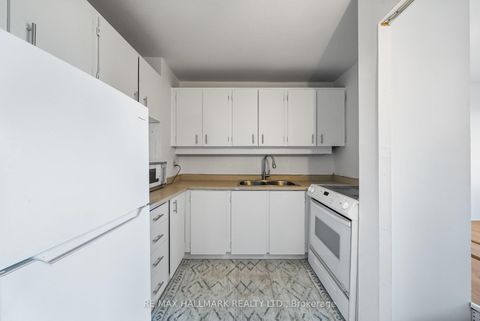 Photo 11 at 304 - 725 Don Mills Road, Flemingdon Park, Toronto