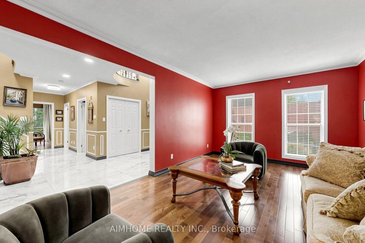 Photo 2 at 93 Clarinda Drive, Bayview Village, Toronto