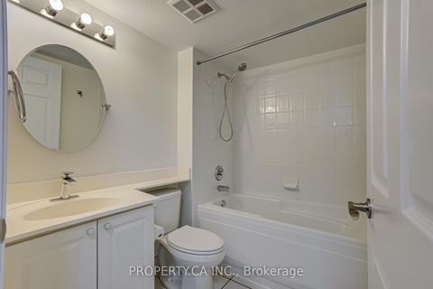 Photo 18 at 2309 - 8 Hillcrest Avenue, Willowdale East, Toronto