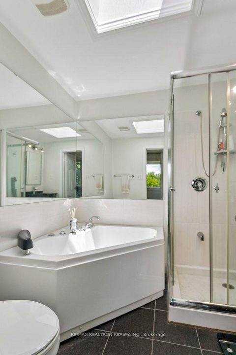 Photo 32 at 27 Elfindale Crescent, Henry Farm, Toronto