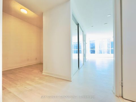 Photo 6 at 2007 - 80 Queens Wharf Road, Waterfront Communities C1, Toronto