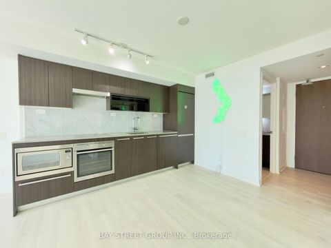 Photo 11 at 2007 - 80 Queens Wharf Road, Waterfront Communities C1, Toronto