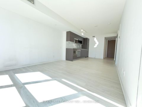 Photo 15 at 2007 - 80 Queens Wharf Road, Waterfront Communities C1, Toronto
