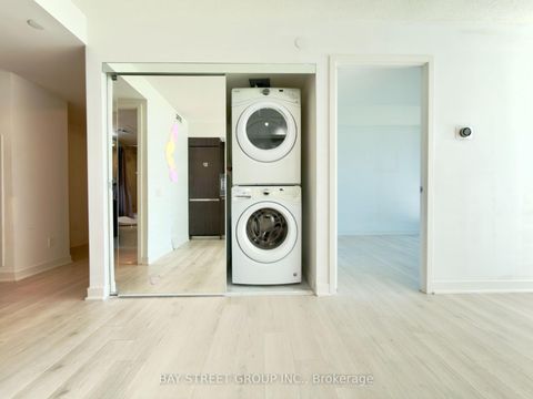 Photo 20 at 2007 - 80 Queens Wharf Road, Waterfront Communities C1, Toronto