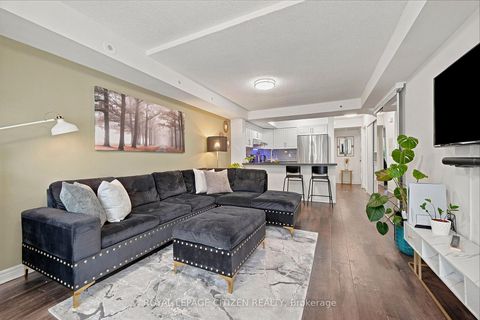 Photo 5 at 2048 - 75 George Appleton Way, CFB, Toronto