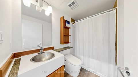 Photo 15 at 3902 - 10 Navy Wharf Court, Waterfront Communities C1, Toronto