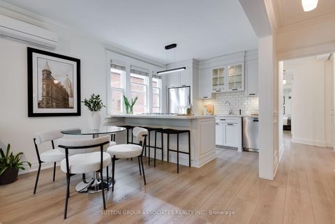 Photo 2 at 270 Robina Avenue, Oakwood Village, Toronto