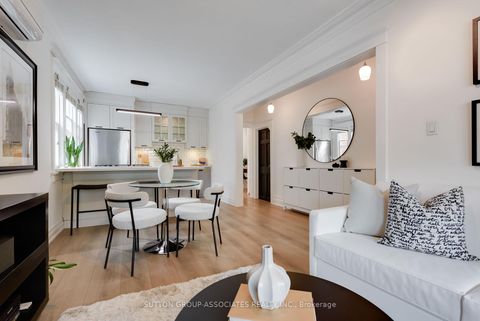 Photo 5 at 270 Robina Avenue, Oakwood Village, Toronto