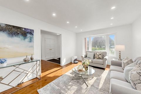 Photo 7 at 670 Leslie Valley Drive, Leslie Valley, Newmarket