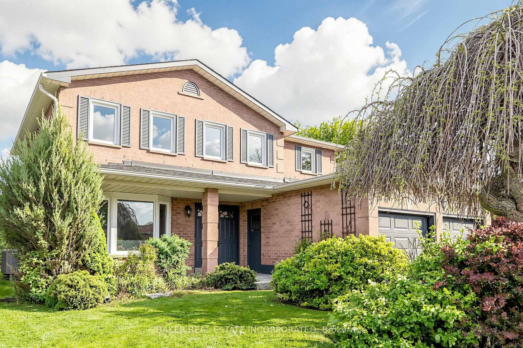 670 Leslie Valley Drive, Leslie Valley, Newmarket photo number 2