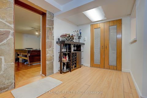 Photo 19 at 37 Lauralynn Crescent, Malvern West, Toronto