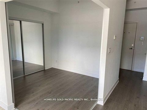 Photo 5 at 209 - 99 The Donway Road W, Don Mills, Toronto