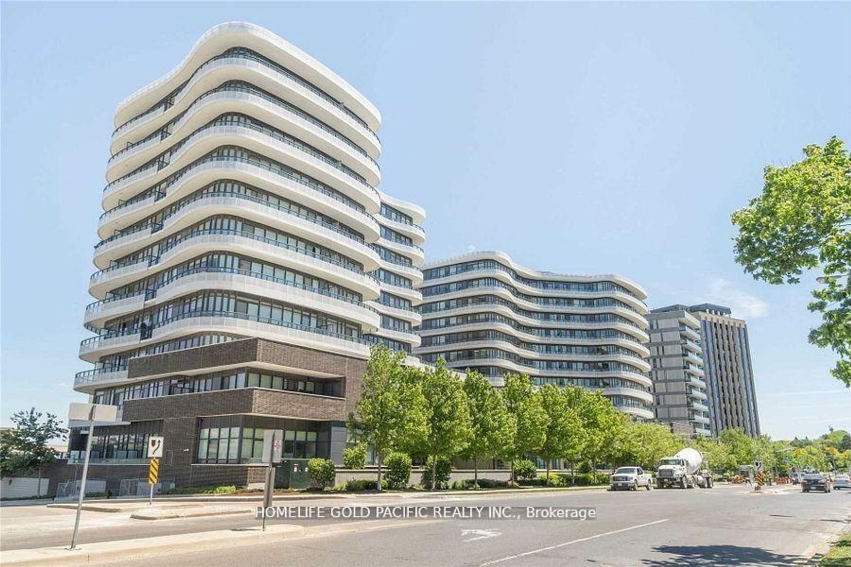 209 - 99 The Donway Road W, Don Mills, Toronto photo number 2