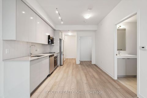 Photo 6 at 2328 - 498 Caldari Road, Concord, Vaughan