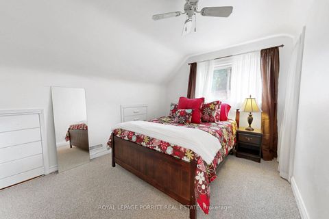 Photo 19 at 14 Heslop Drive, Alderwood, Toronto