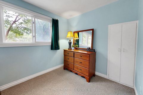 Photo 23 at 14 Heslop Drive, Alderwood, Toronto