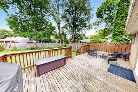 Photo 37 at 14 Heslop Drive, Alderwood, Toronto