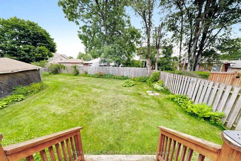 Photo 39 at 14 Heslop Drive, Alderwood, Toronto